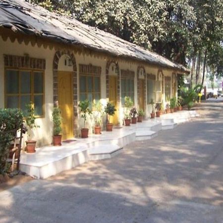 Juhu Hotel Mumbai Luaran gambar